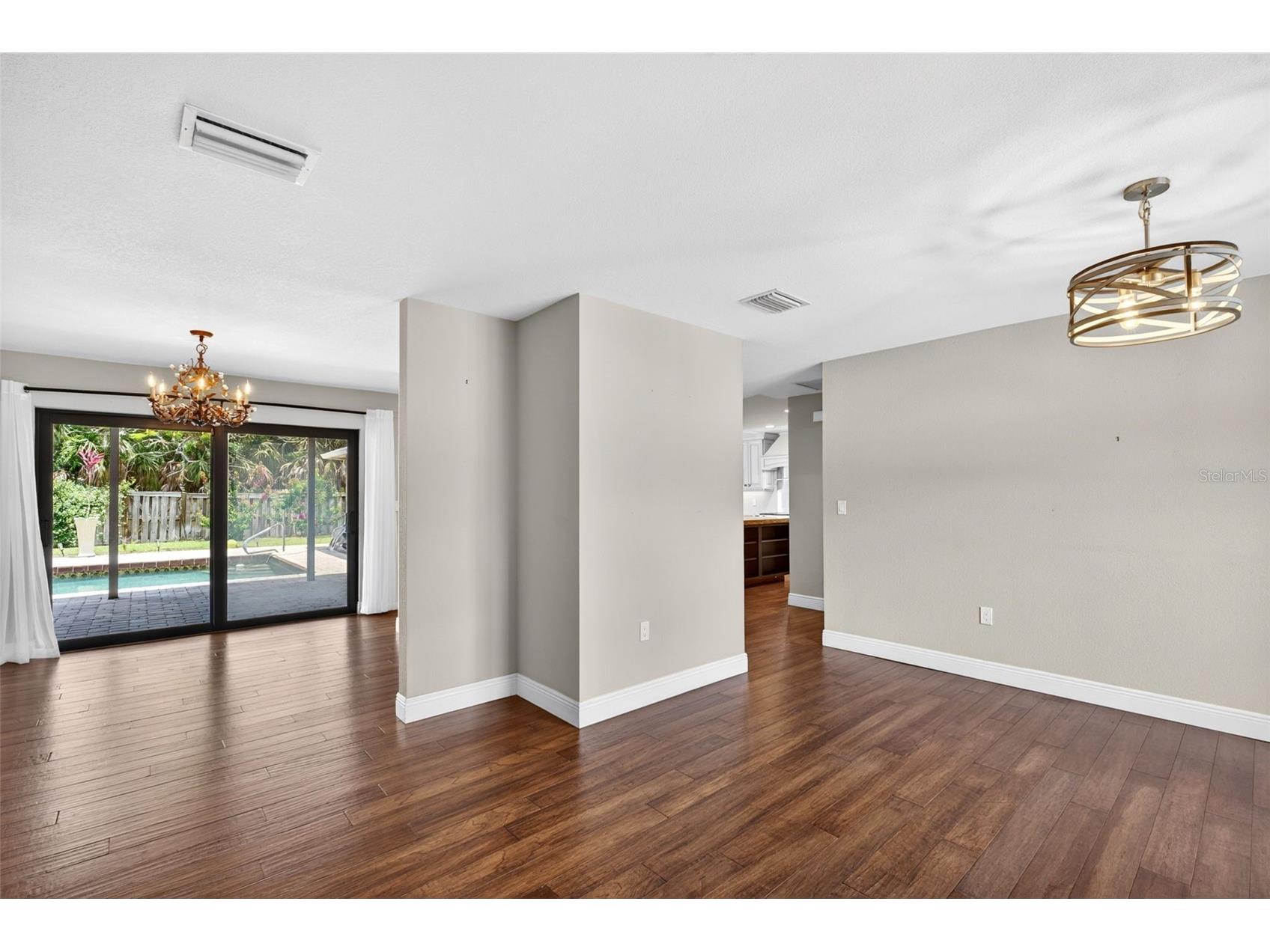 3695 Country Place Boulevard Sarasota FL 34233 A4694382 image3