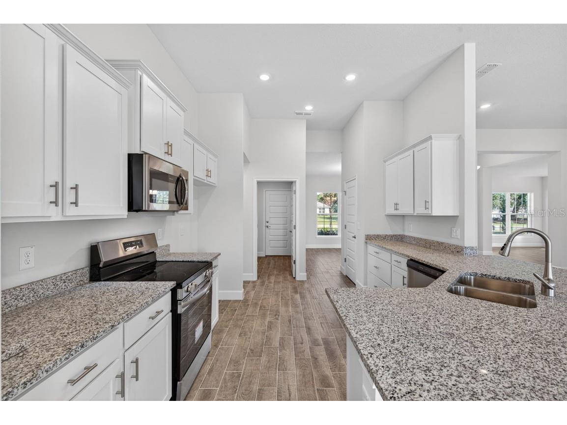 36951 Hidden View Dade City FL 33523 TB8426241 image30