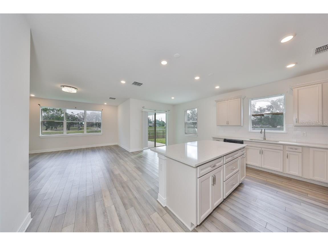 36959 Highland Meadows Court Zephyrhills FL 33542 TB8378543 image15