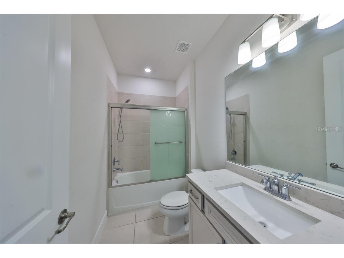 36959 Highland Meadows Court Zephyrhills FL 33542 TB8378543 image7