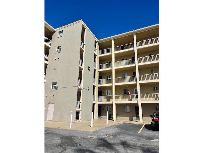 3696 Lake Bayshore Drive #K409 Bradenton FL 34205 A4627687 image1