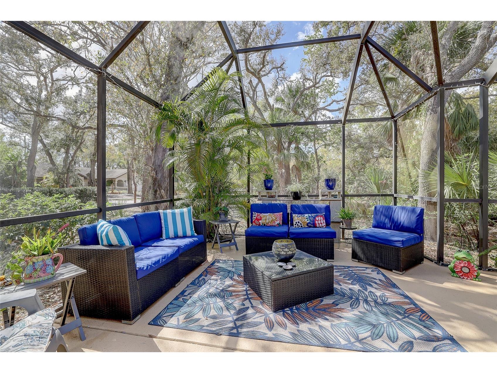 3696 Quiet Pond Lane Sarasota FL 34235 A4683404 image3
