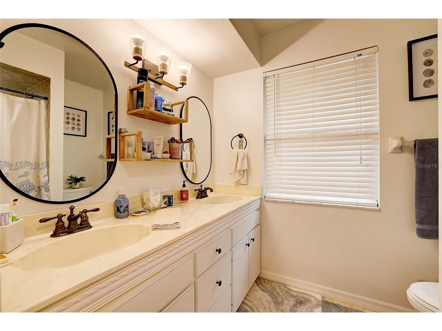 3696 Quiet Pond Lane Sarasota FL 34235 A4683404 image31