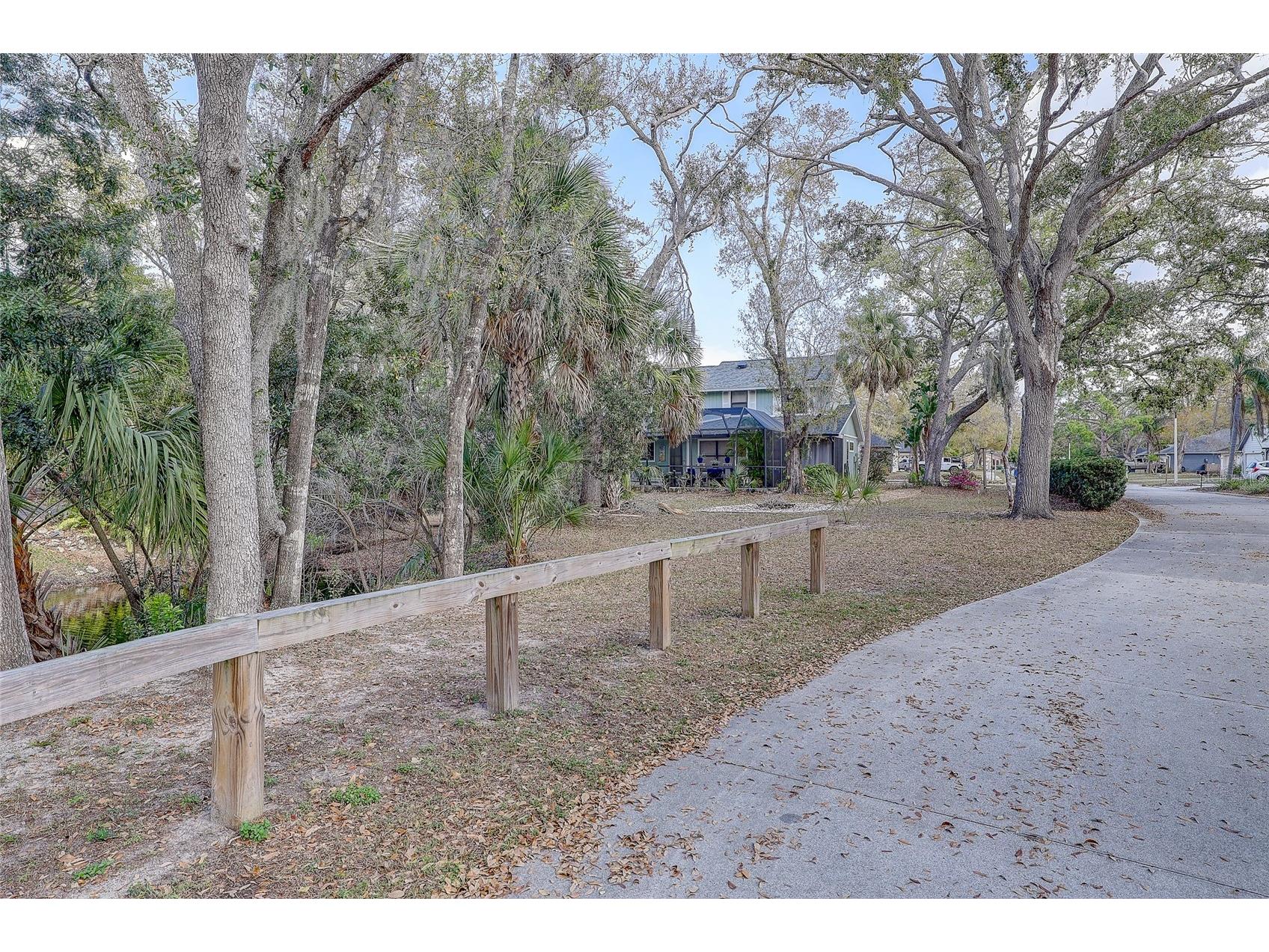 3696 Quiet Pond Lane Sarasota FL 34235 A4683404 image38