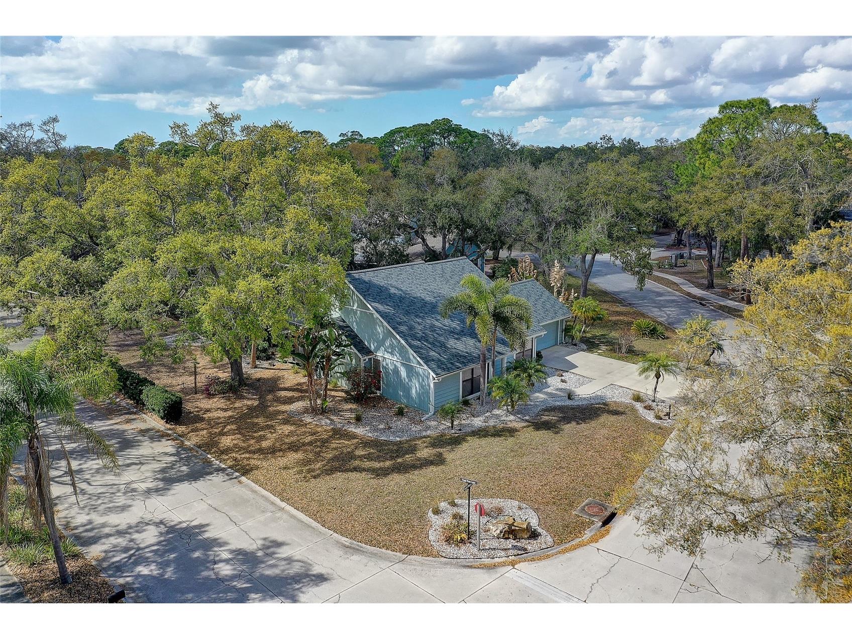 3696 Quiet Pond Lane Sarasota FL 34235 A4683404 image46