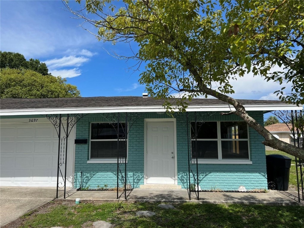 3697 59th Way N Saint Petersburg FL 33710 TB8428273 image2