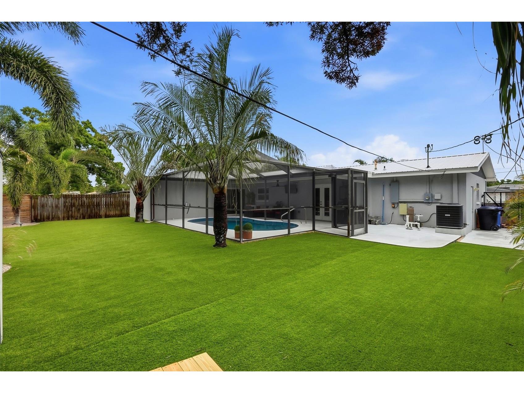 3698 61st Way N Saint Petersburg FL 33710 TB8495729 image32