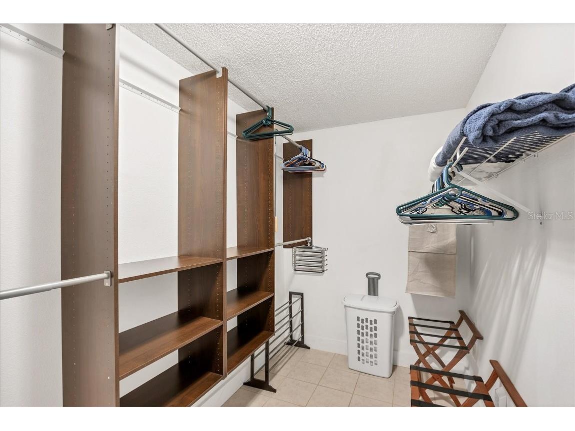 3698 Glen Oaks Manor Drive Sarasota FL 34232 A4649938 image18