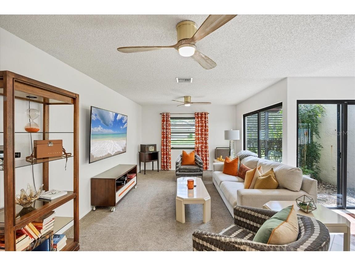 3698 Glen Oaks Manor Drive Sarasota FL 34232 A4649938 image8