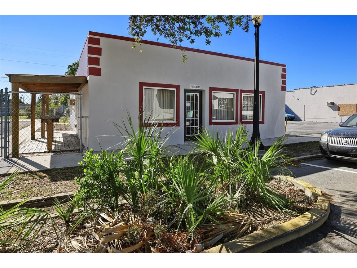 37 & 0 W Central Avenue Lake Wales FL 33853 K4902733 image1