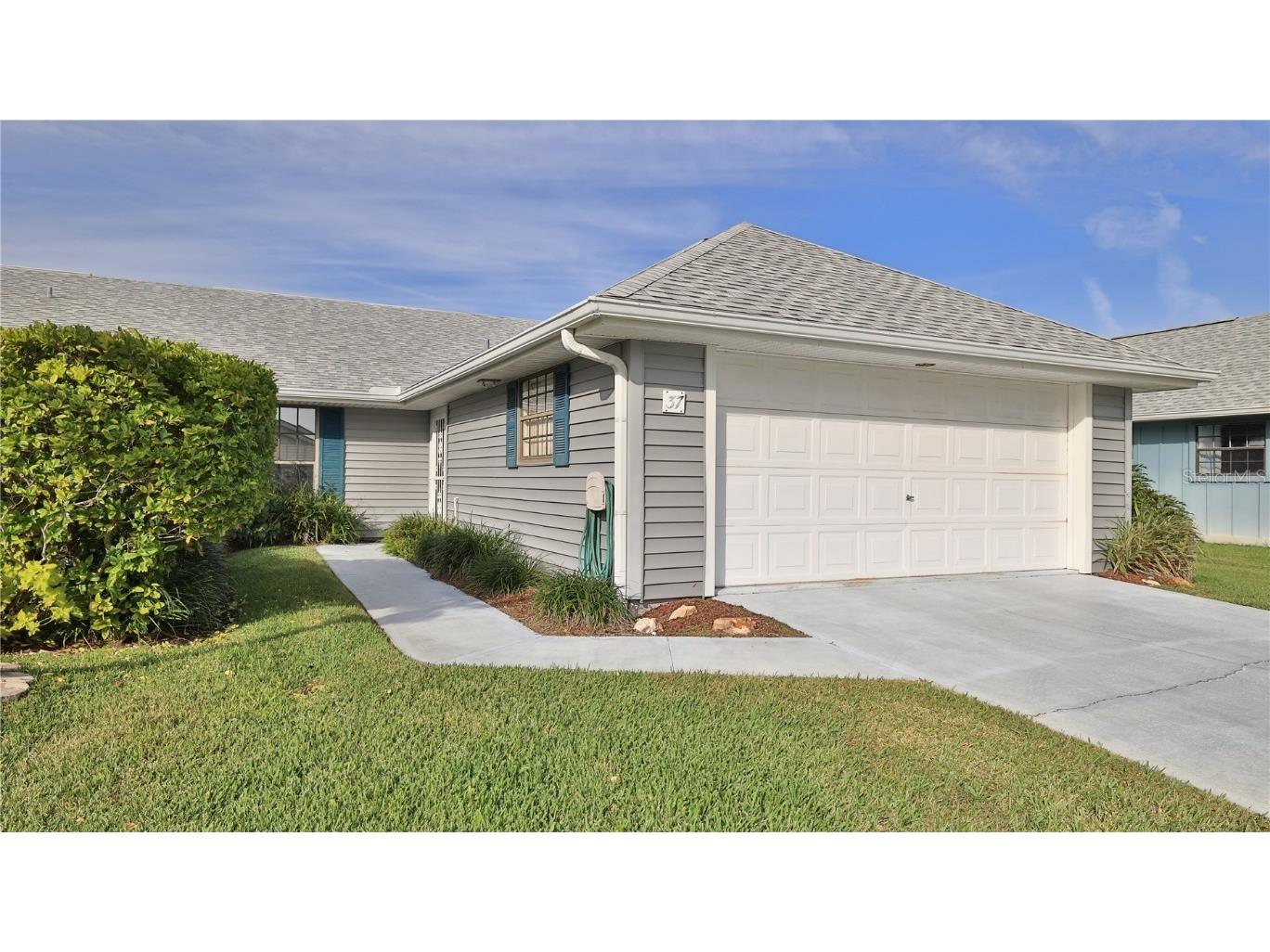 37 Bogey Circle New Smyrna Beach FL 32168 NS1080365 image1