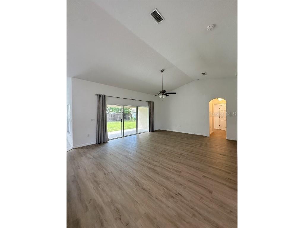 37 Bud Shire Lane Palm Coast FL 32137 FC313057 image9