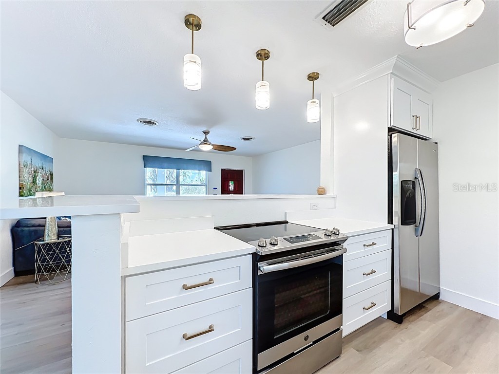 37 Dolphin Drive #A Treasure Island FL 33706 TB8428424 image11