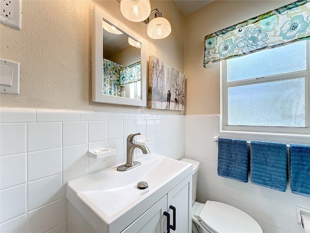 37 Dolphin Drive #A Treasure Island FL 33706 TB8428424 image17