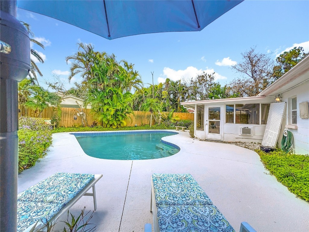 37 Dolphin Drive #A Treasure Island FL 33706 TB8428424 image30