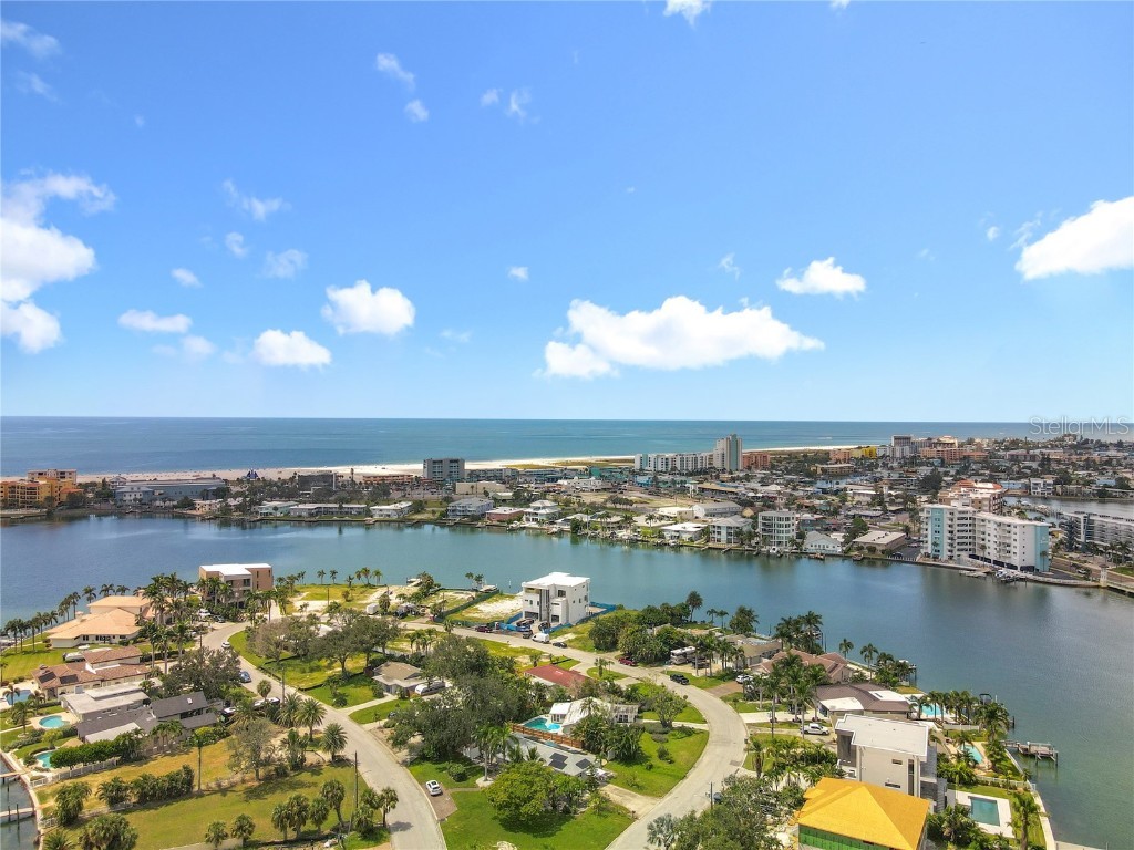 37 Dolphin Drive #A Treasure Island FL 33706 TB8428424 image36