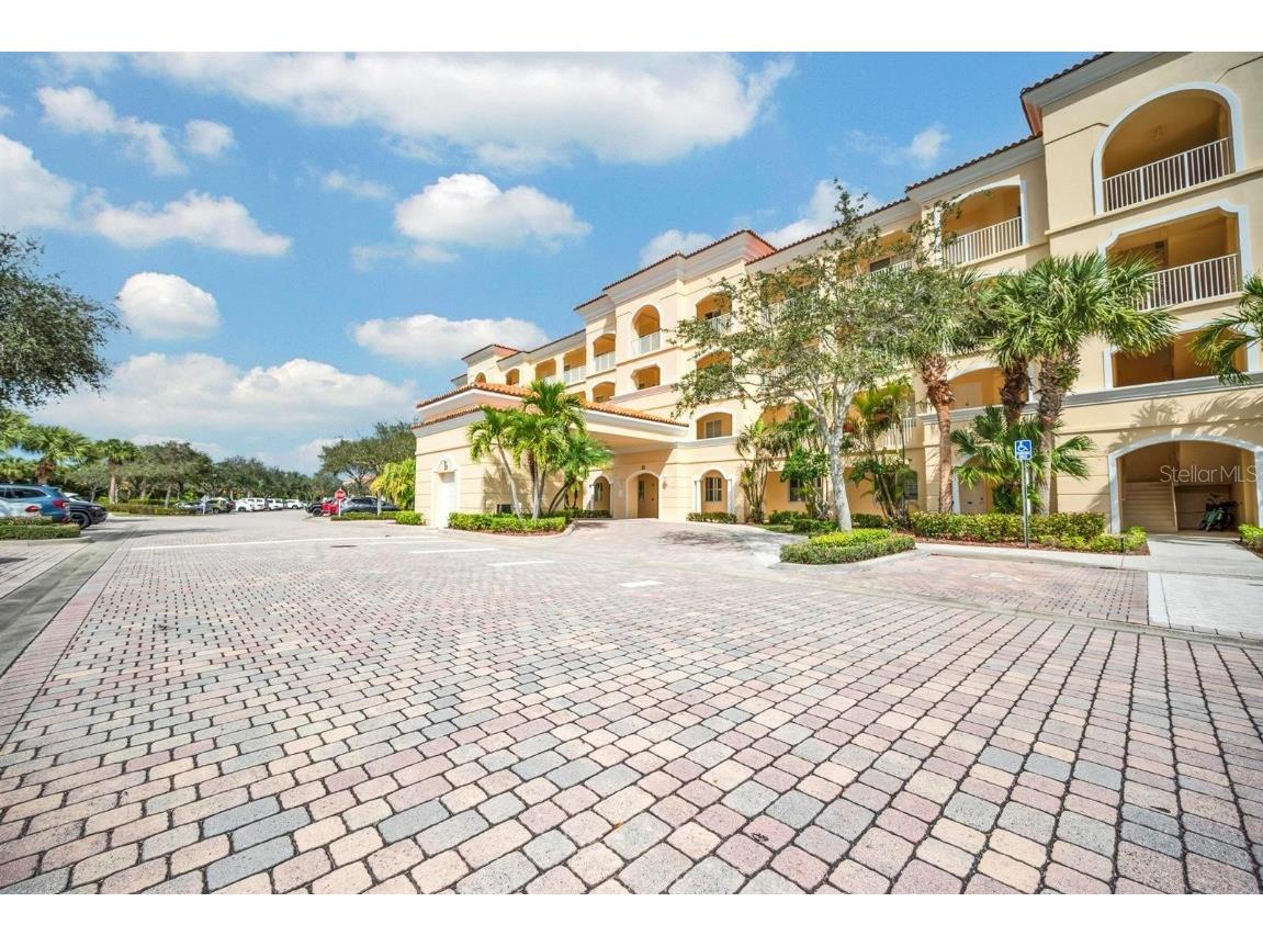 37 E Harbour Isle Drive E #206 Fort Pierce FL 34949 O6355838 image28