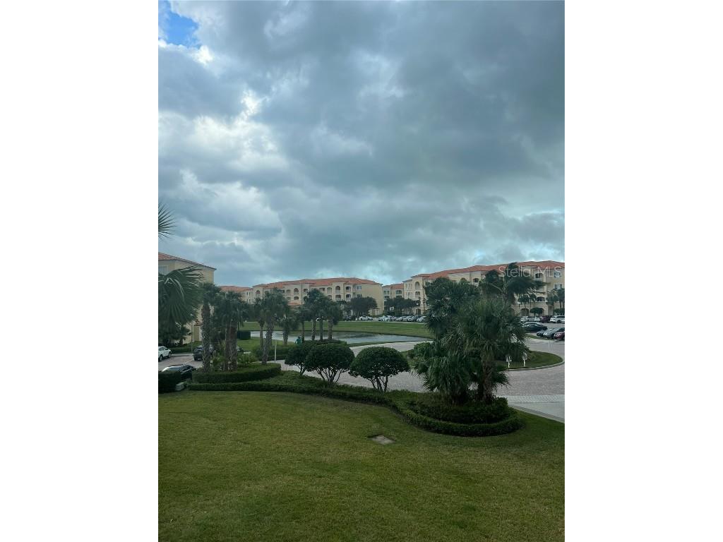 37 E Harbour Isle Drive E #206 Fort Pierce FL 34949 O6355838 image30