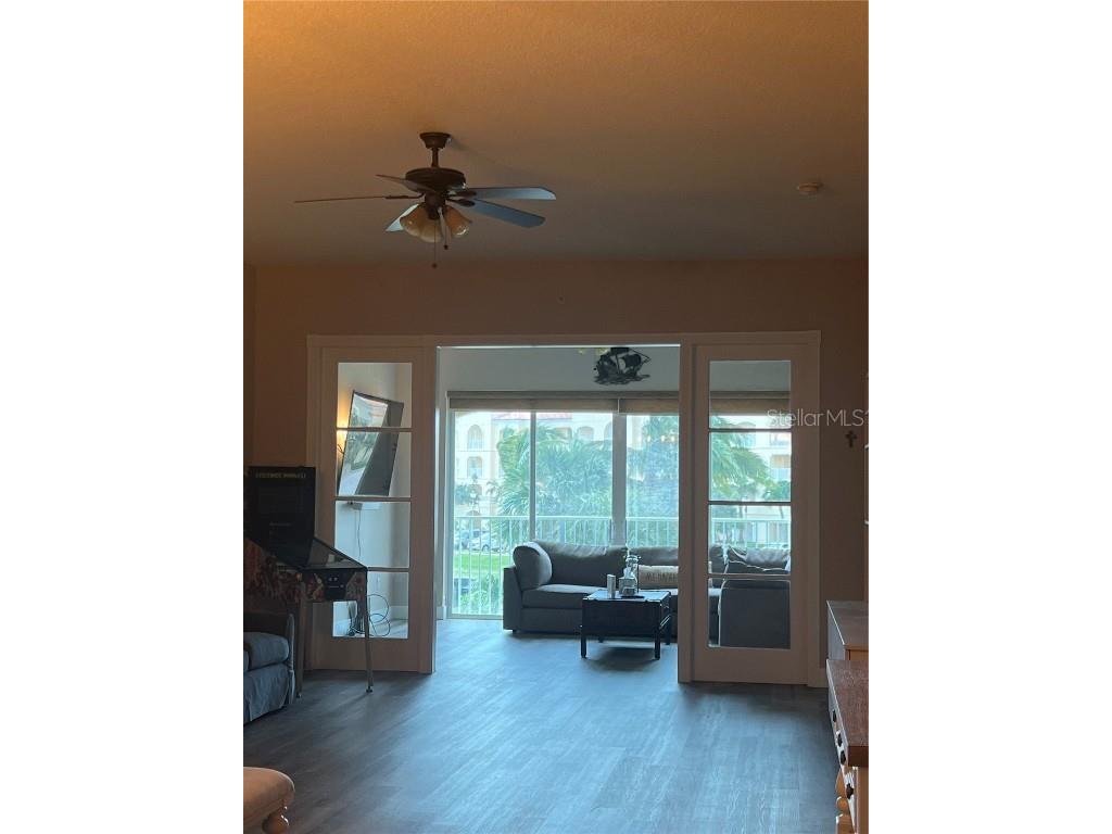 37 E Harbour Isle Drive E #206 Fort Pierce FL 34949 O6355838 image9