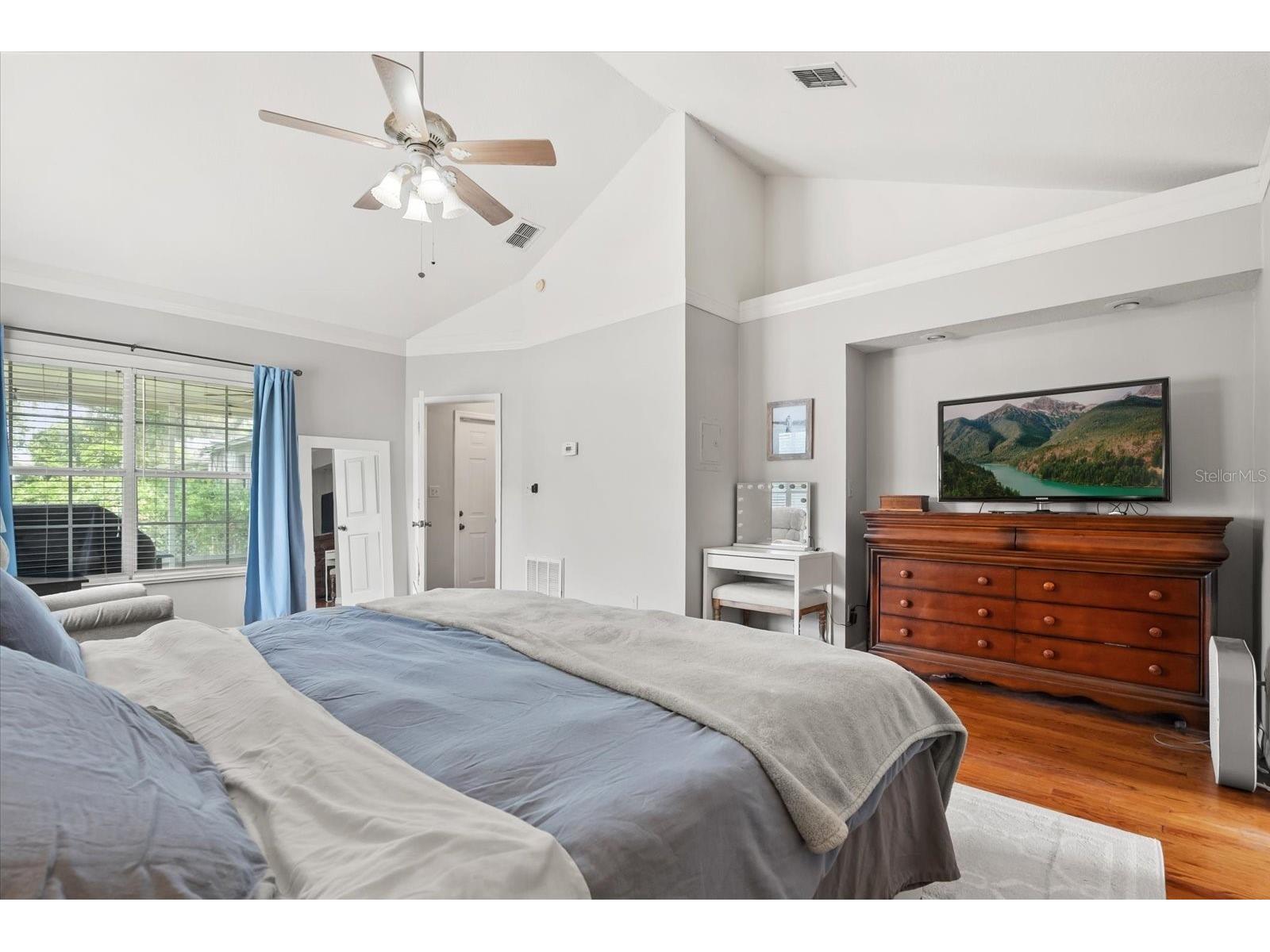 37 E Vanderbilt Street Orlando FL 32804 O6388580 image11