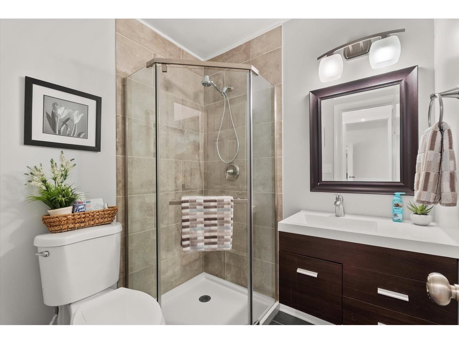 37 E Vanderbilt Street Orlando FL 32804 O6388580 image15