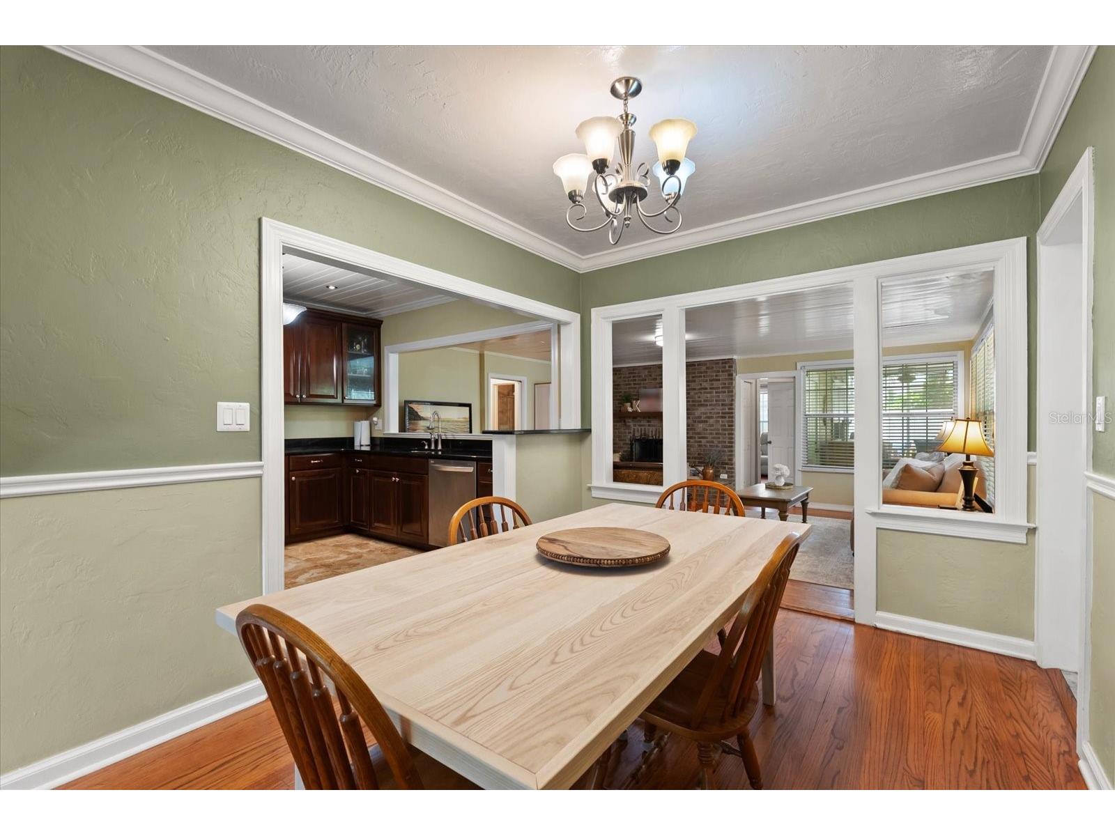 37 E Vanderbilt Street Orlando FL 32804 O6388580 image5