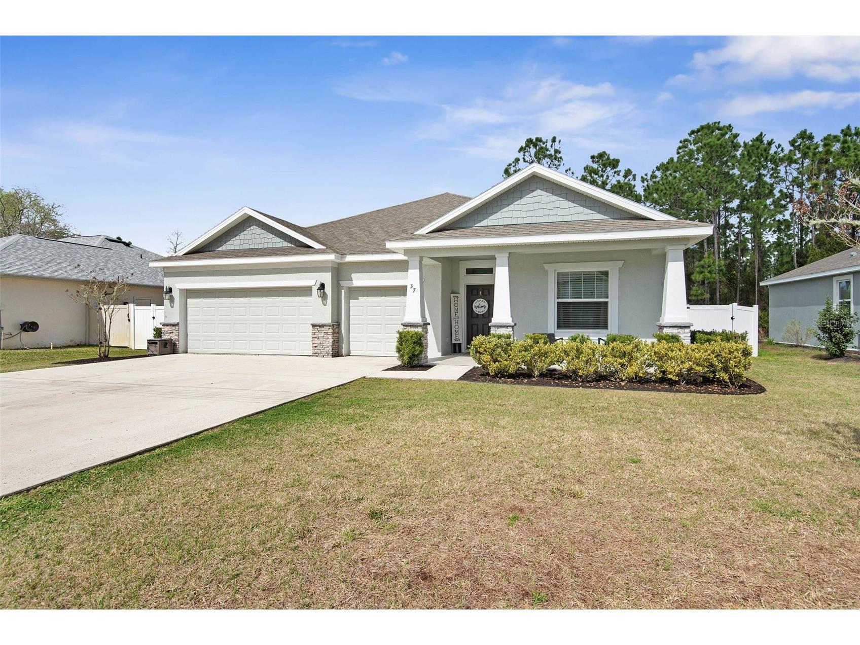 37 Londonderry Dr  