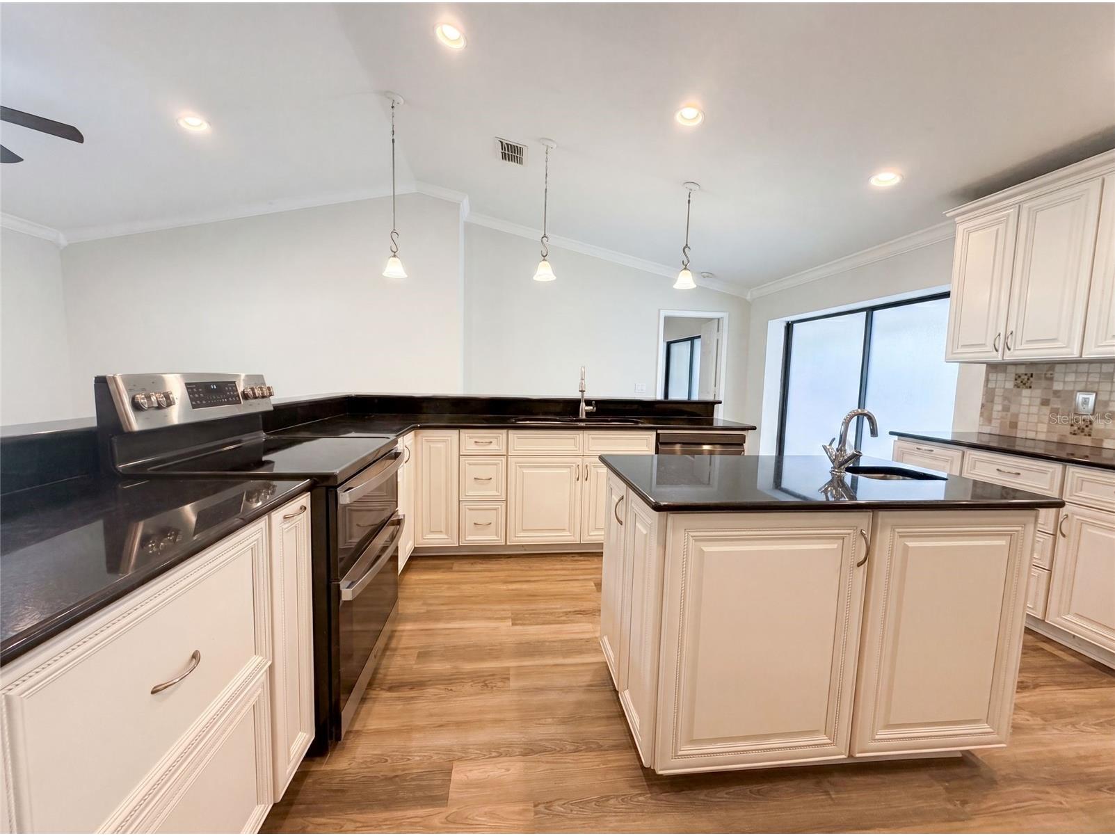 37 Osprey Street Safety Harbor FL 34695 O6420598 image7