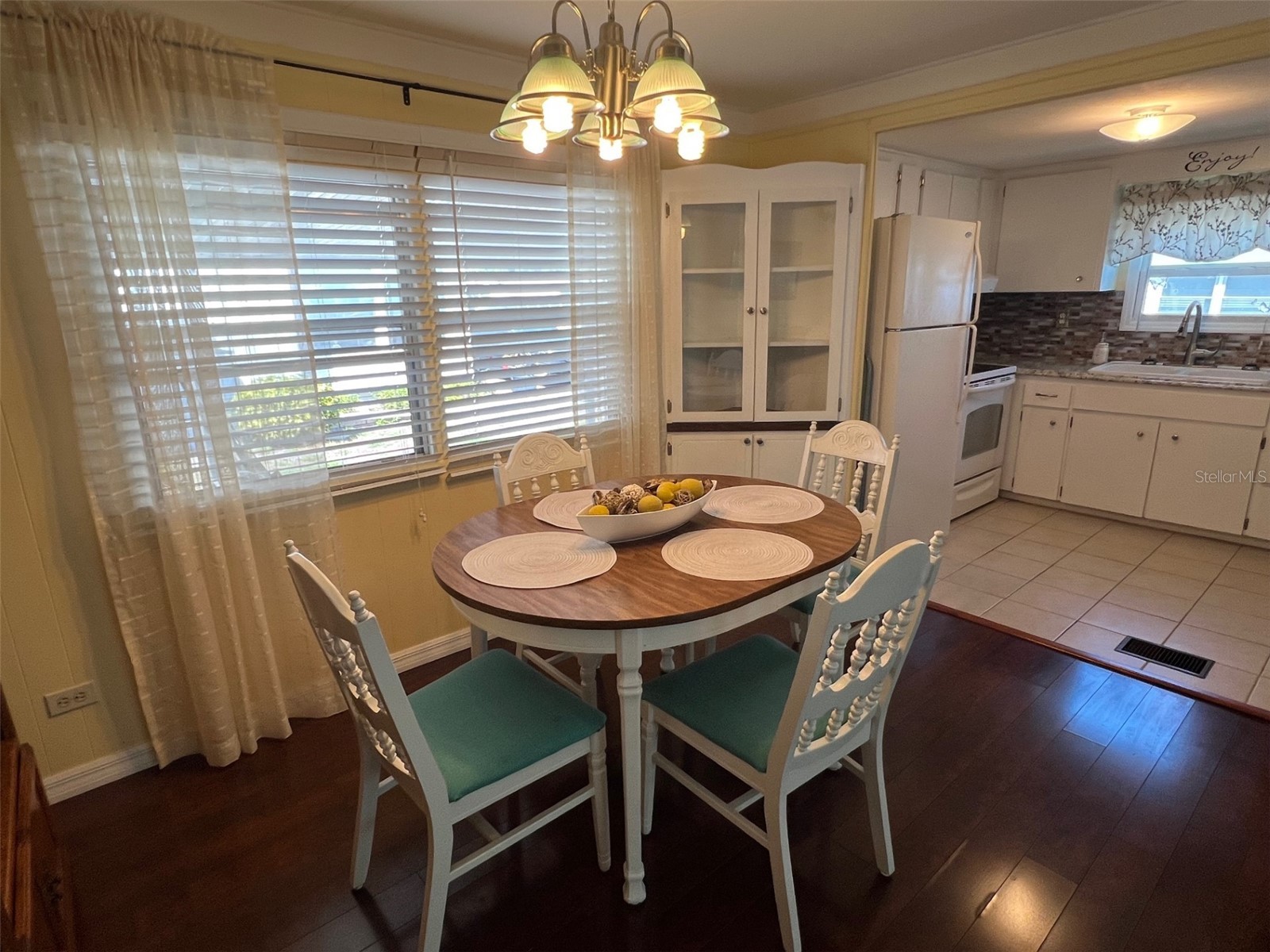 37 Pindo Palm Street E Largo FL 33770 TB8488637 image12