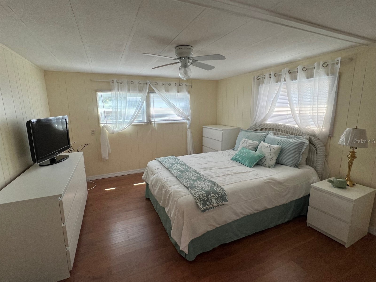 37 Pindo Palm Street E Largo FL 33770 TB8488637 image25