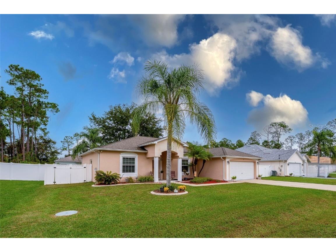 37 Point Of Woods Drive Palm Coast FL 32164 V4945634 image1