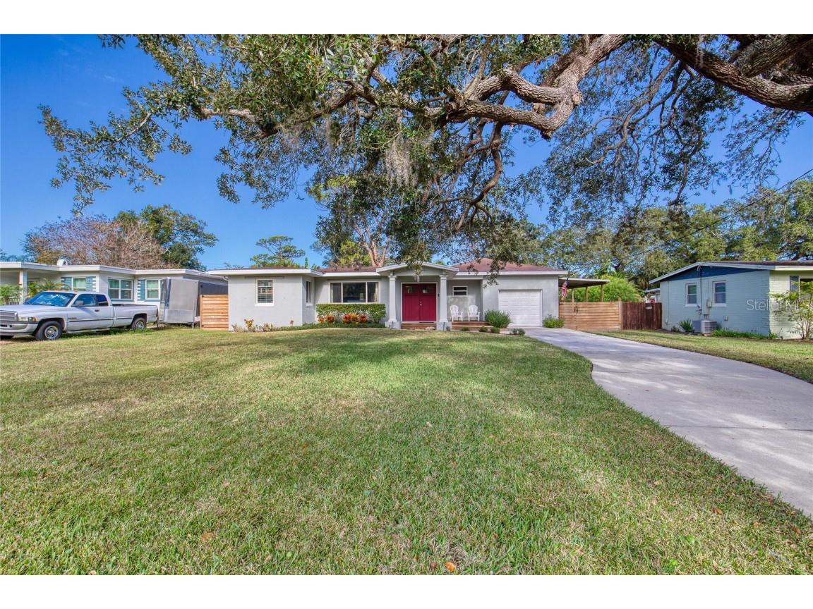 37 Reynolds Avenue Ormond Beach FL 32174 - HALIFAX RIVER V4946383 image1