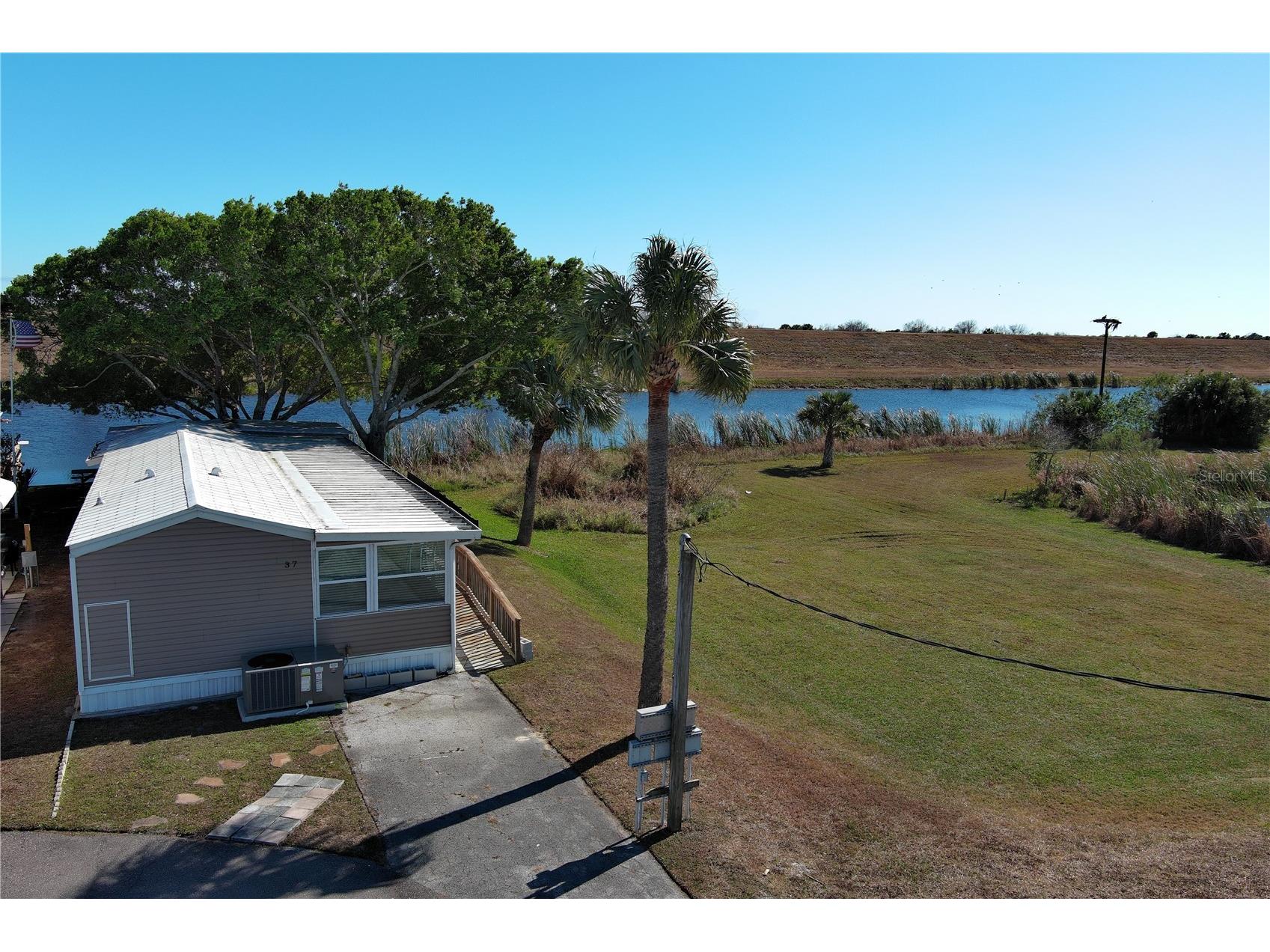 37 Shell Road Okeechobee FL 34974 OK225813 image1