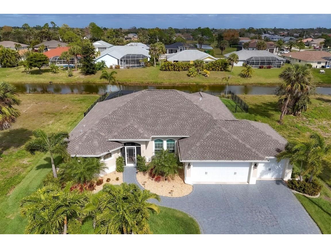 37 Sportsman Circle Rotonda West FL 33947 - ROTONDA WATERWAY D6134949 image1