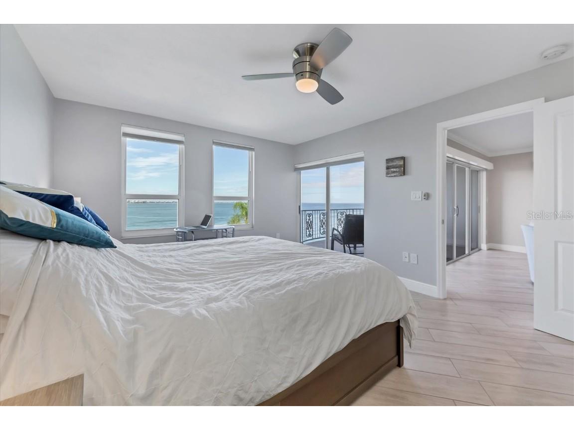 37 Sunset Drive #41 Sarasota FL 34236 A4666714 image13