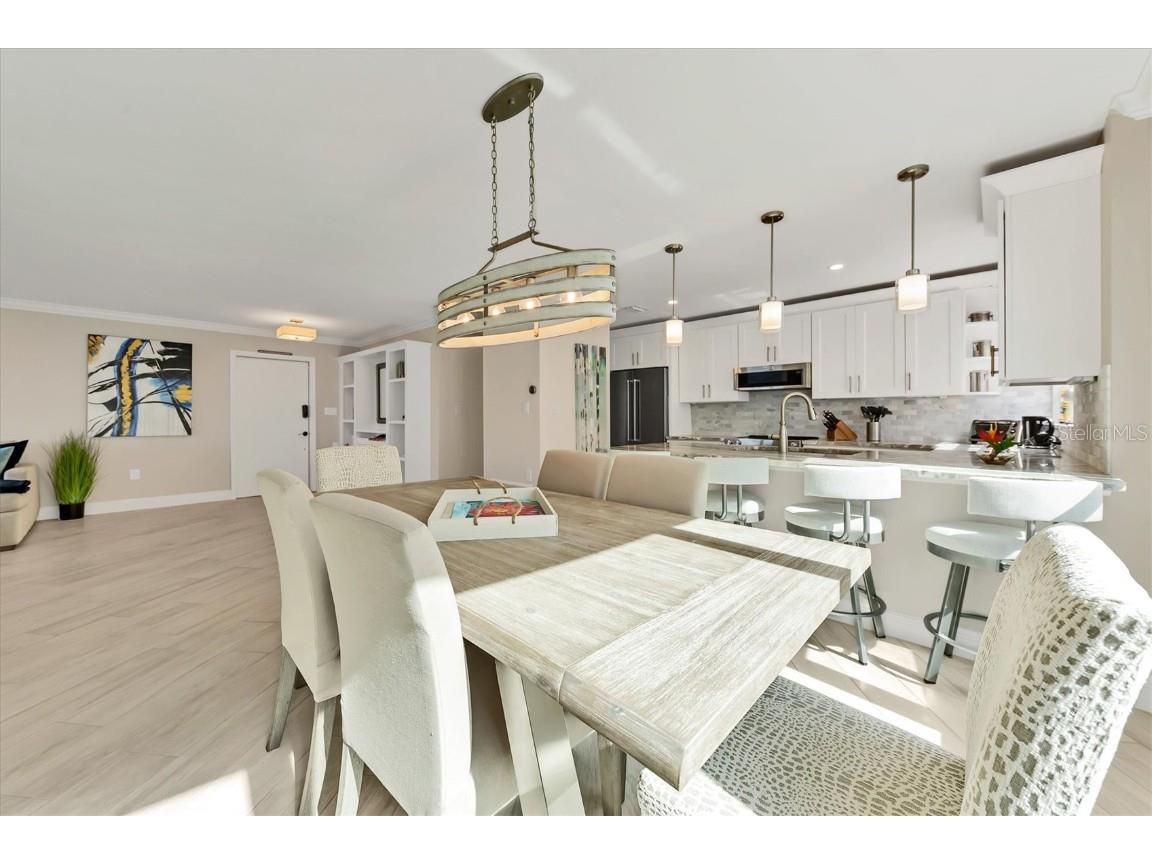 37 Sunset Drive #41 Sarasota FL 34236 A4666714 image7