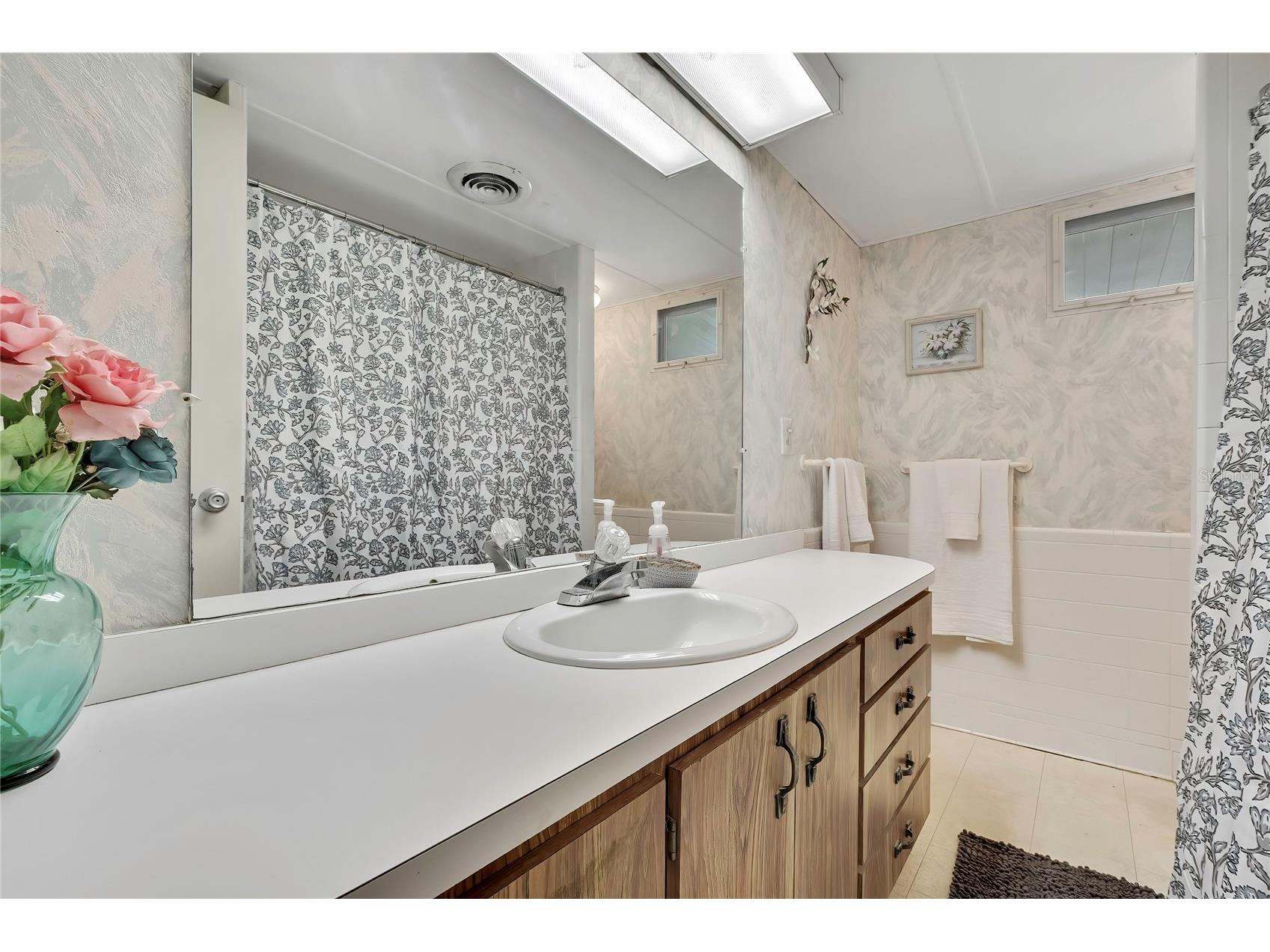 37 William Penn Way #13 Palm Harbor FL 34684 - LAKE TARPON TB8493381 image14