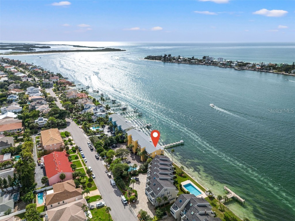 370 8th Avenue N #9 Tierra Verde FL 33715 - PASS-A-GRILLE CHANNEL U8222288 image1