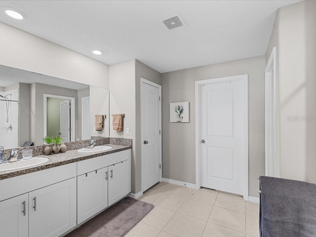 370 Argyll Drive Spring Hill FL 34609 W7881334 image28