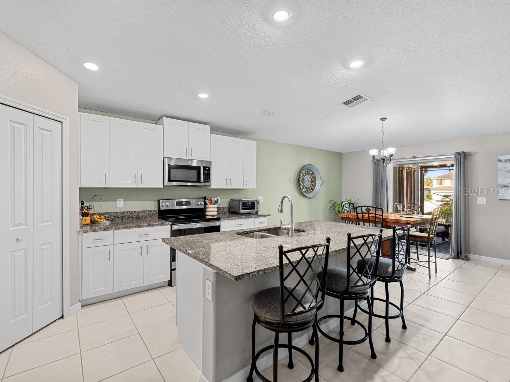 370 Argyll Drive Spring Hill FL 34609 W7881334 image7