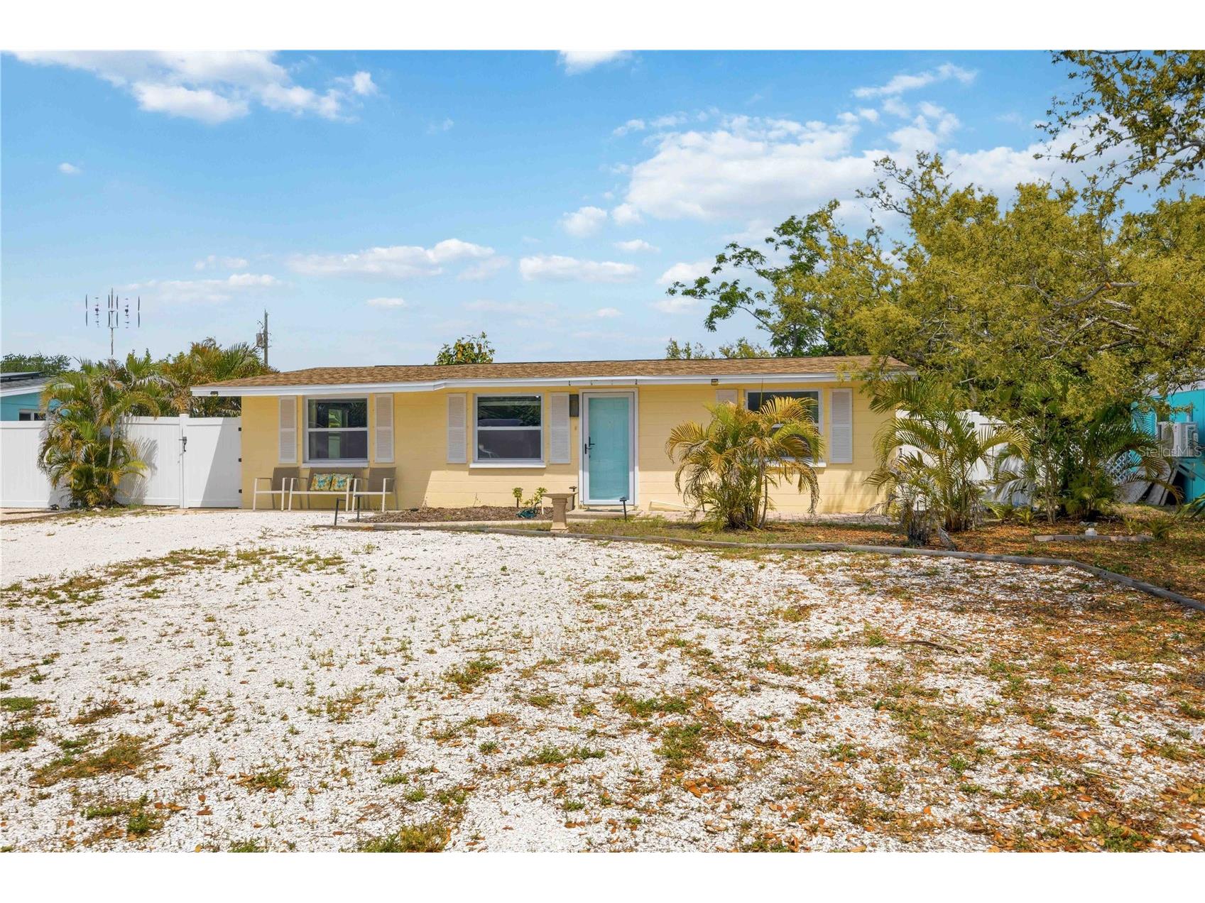 370 E Fray Street Englewood FL 34223 A4687443 image1