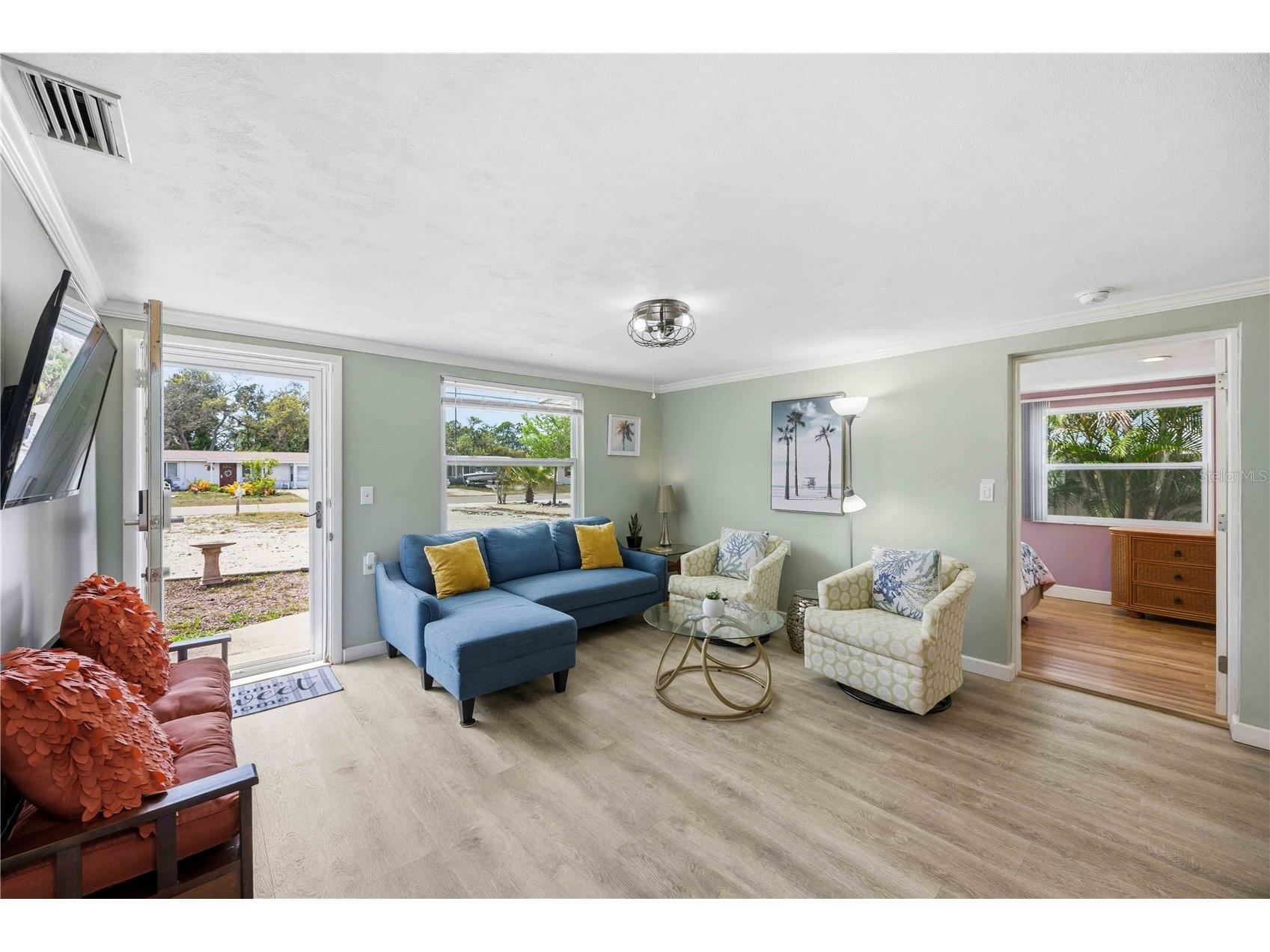 370 E Fray Street Englewood FL 34223 A4687443 image5