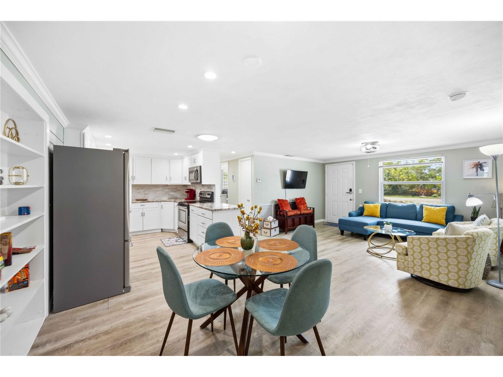 370 E Fray Street Englewood FL 34223 A4687443 image7