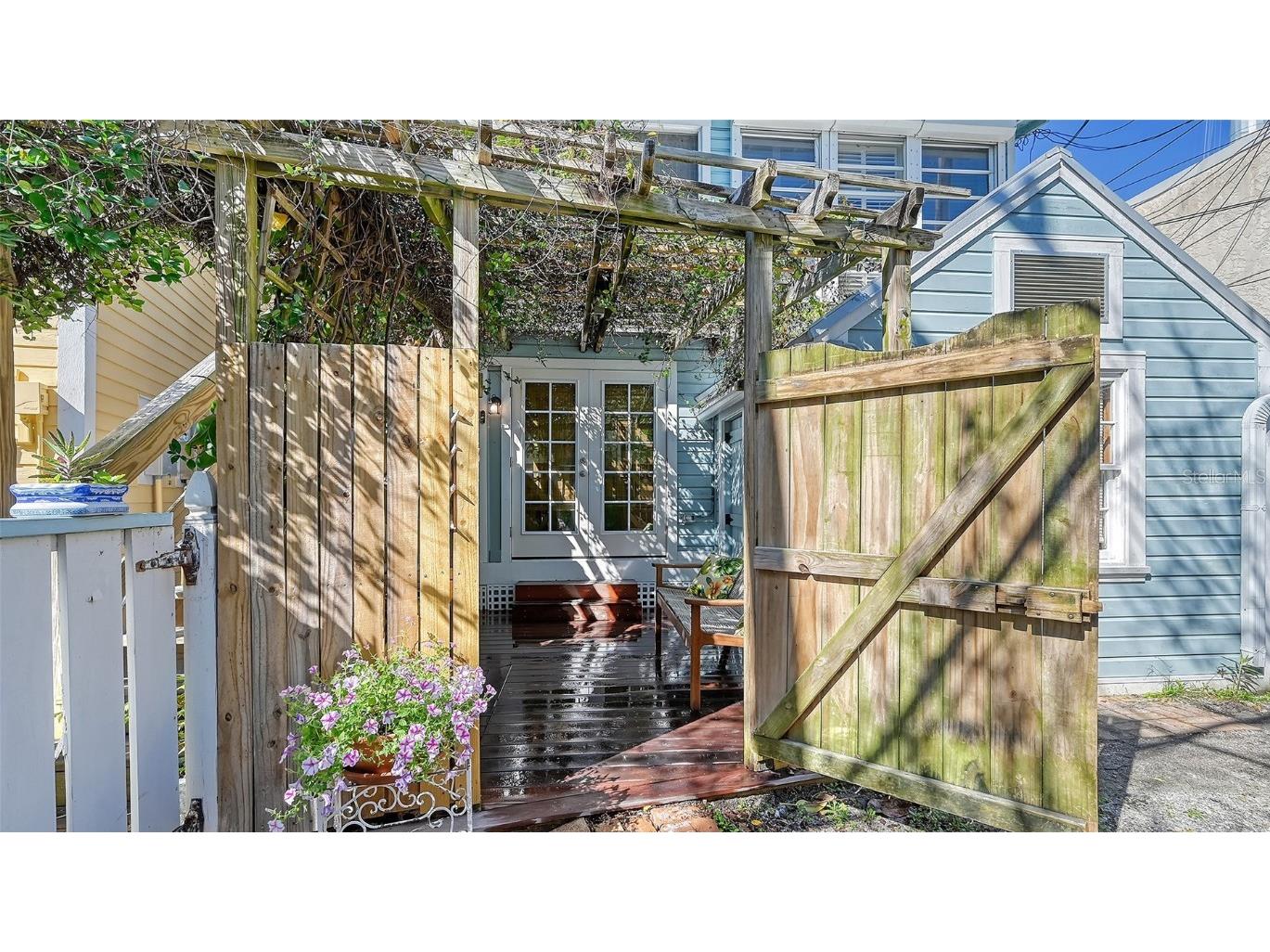 370 E Railroad Avenue #1 Boca Grande FL 33921 A4600658 image1