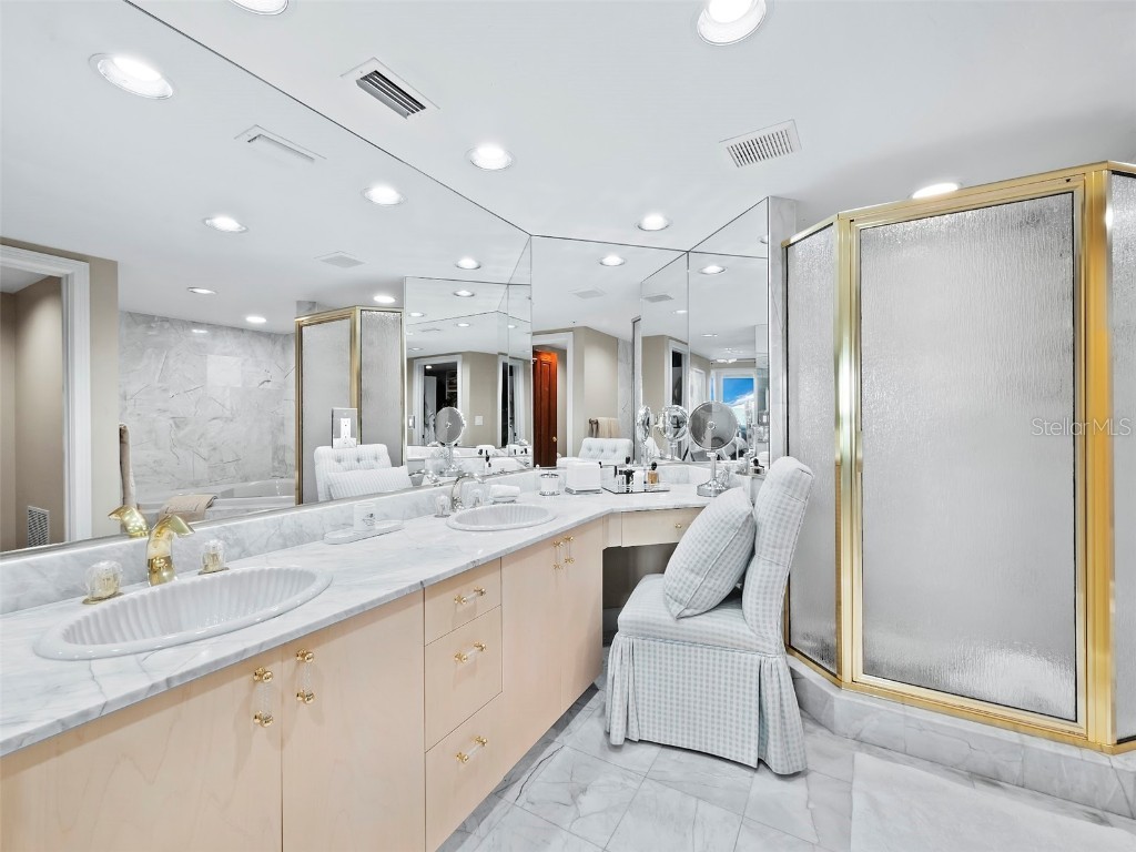 370 Gulf Of Mexico Drive #432 Longboat Key FL 34228 - SARASOTA BAY A4664832 image15