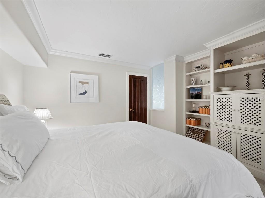 370 Gulf Of Mexico Drive #432 Longboat Key FL 34228 - SARASOTA BAY A4664832 image36