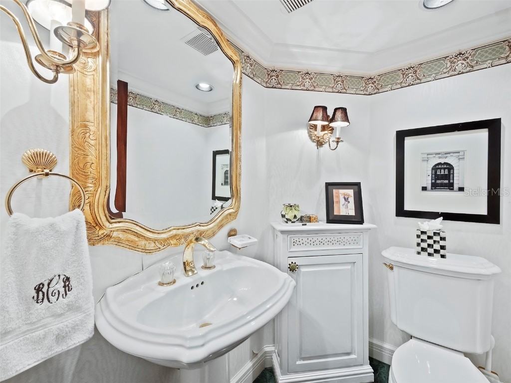 370 Gulf Of Mexico Drive #432 Longboat Key FL 34228 - SARASOTA BAY A4664832 image40