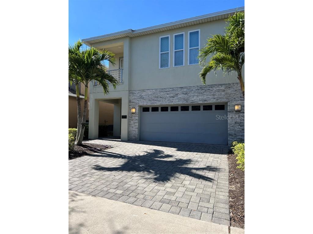 370 Lasso Drive Kissimmee FL 34747 O6186937 image1