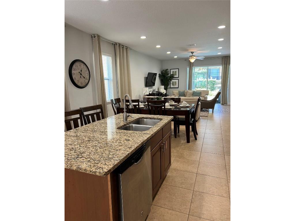 370 Lasso Drive Kissimmee FL 34747 O6186937 image10