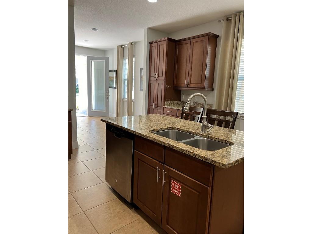 370 Lasso Drive Kissimmee FL 34747 O6186937 image16